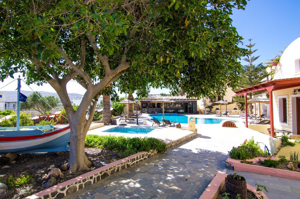 Smaragdi 3* Perivolos